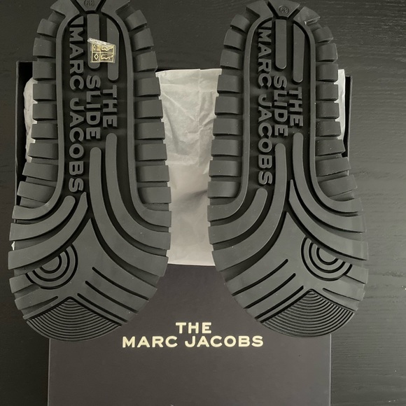 NEW IN BOX MARC JACOBS slides Navy size 5-11 - Picture 5 of 6